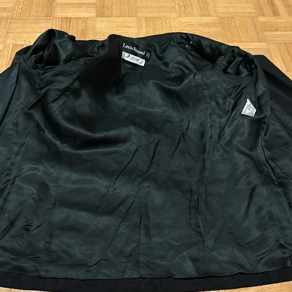 Louis Feraud - Picture 13 of 16